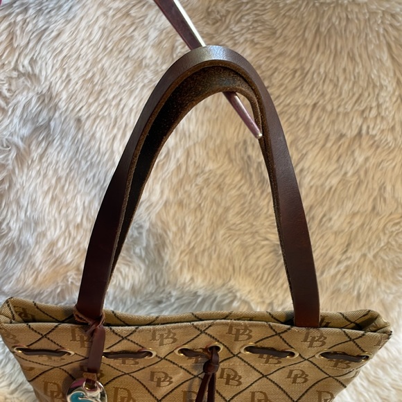 Dooney & Bourke Brown Shoulder Bag - Picture 5 of 16